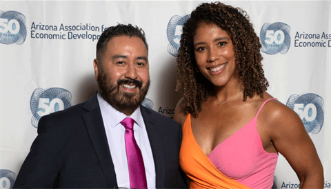 Jose_Contreras-Casey_Gilchrist-Web.png